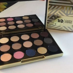 ‼️sold‼️ Urban decay Gwen stefani eye pallet